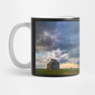 Beautiful Old Barn Pictures - Storm Approaching Mug